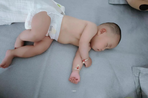 阜宁怀孕多久肚子会胀气